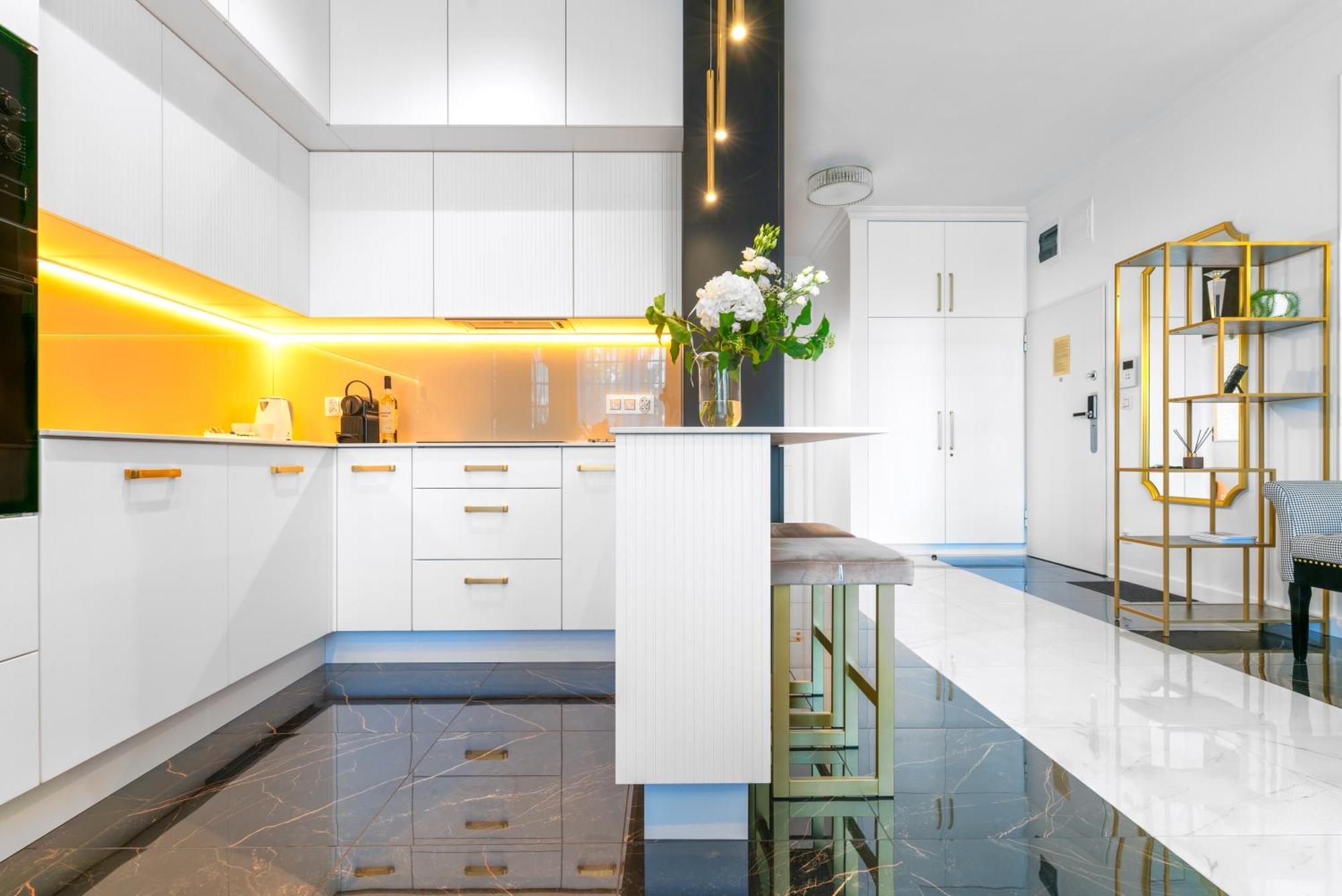Apartament Versace Jana Pawla Вроцлав Екстериор снимка
